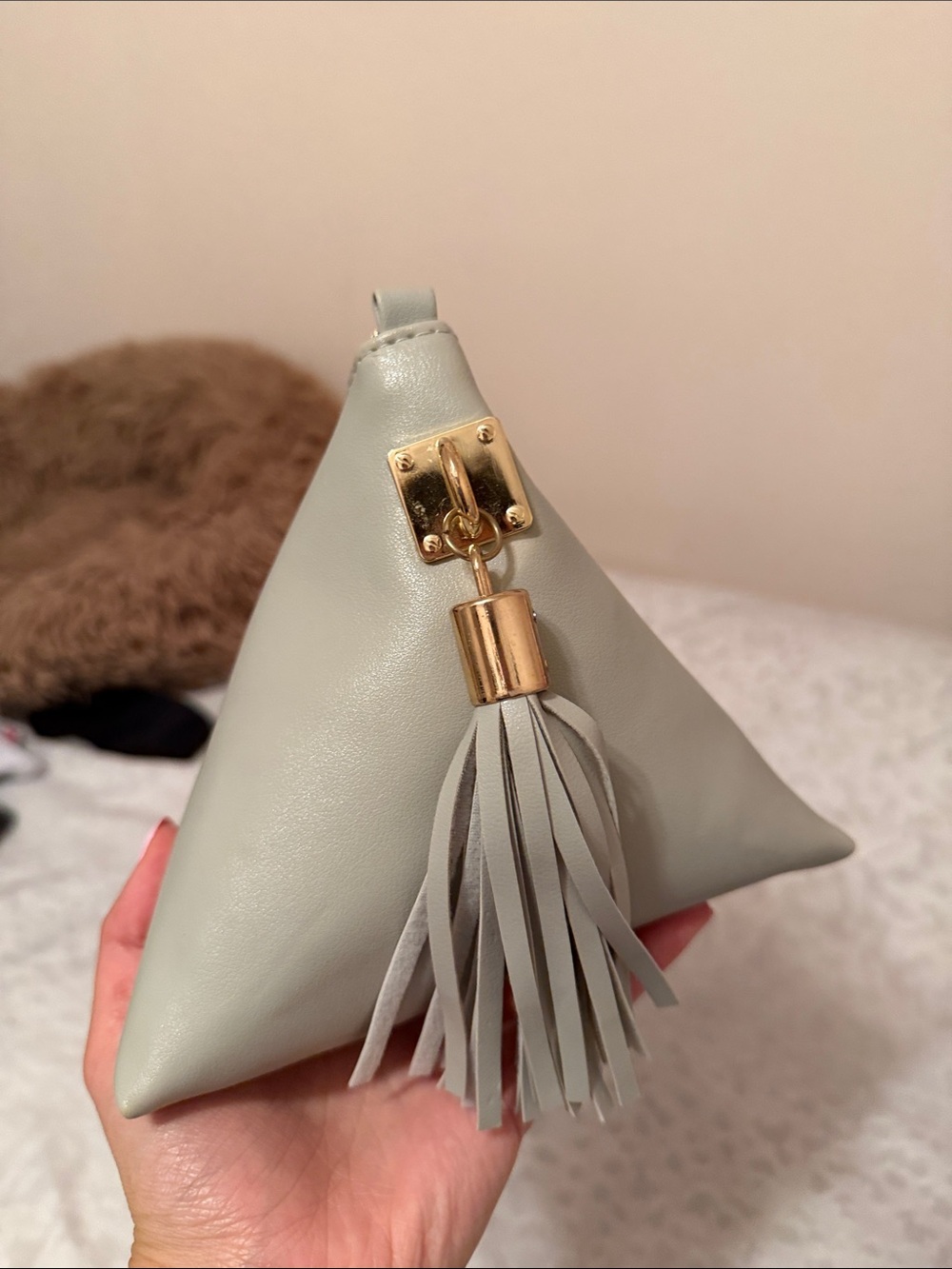 Sleek Pyramid Tassel Wristlet Bag in Light Gray